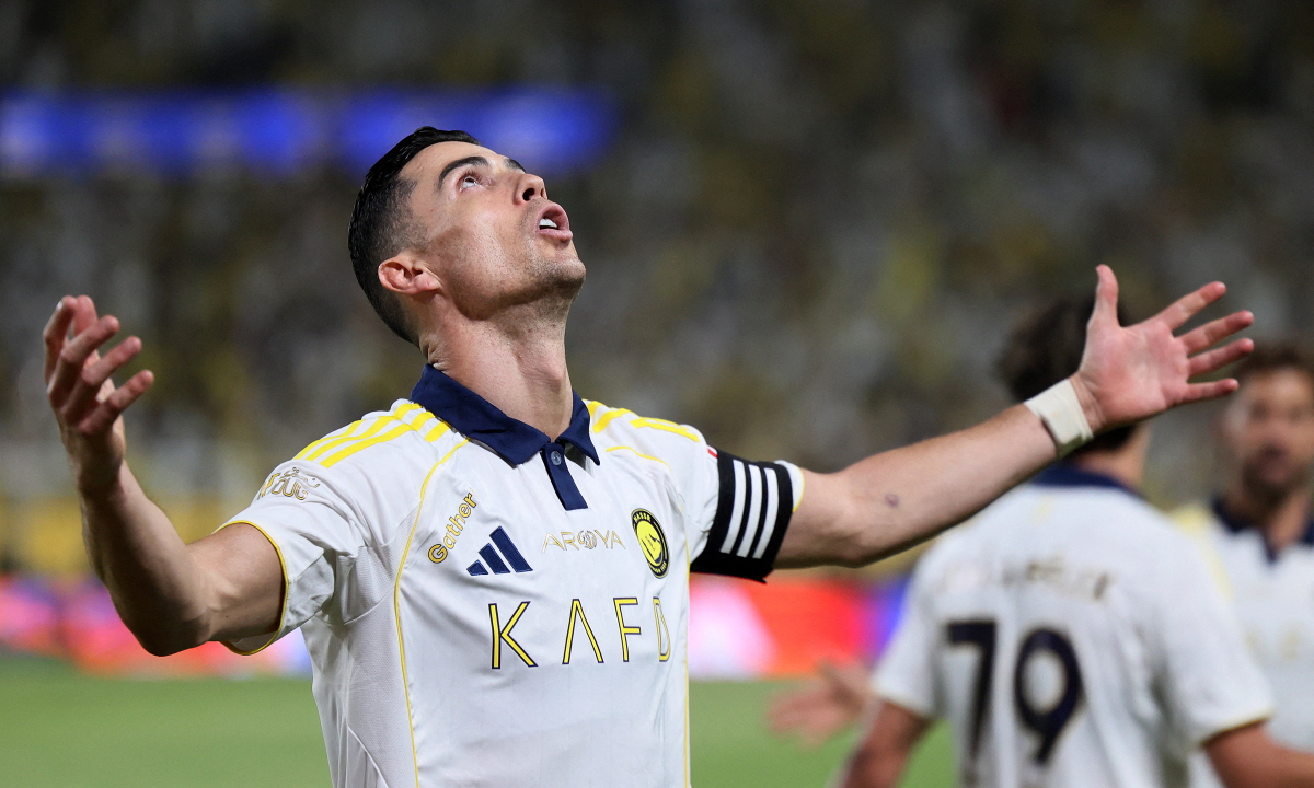 Ronaldo lập cú đúp, giúp Al Nassr vô địch Saudi League - hình ảnh - new88jl.com Ronaldo lập cú đúp, giúp Al Nassr vô địch Saudi League - hình ảnh - new88jl.com