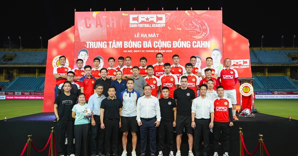 CLB CAHN ra mắt học viện bóng đá cộng đồng, Quang Hải và Nguyễn Filip rạng rỡ tham dự - hình ảnh - new88jl.com CLB CAHN ra mắt học viện bóng đá cộng đồng, Quang Hải và Nguyễn Filip rạng rỡ tham dự - hình ảnh - new88jl.com