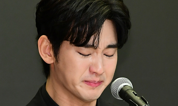 Kim Soo Hyun Cảm Ơn Người Hâm Mộ Sau Quyết Định Của Tòa Án Về Tin Đồn Giả - hình ảnh - new88jl.com Kim Soo Hyun Cảm Ơn Người Hâm Mộ Sau Quyết Định Của Tòa Án Về Tin Đồn Giả - hình ảnh - new88jl.com