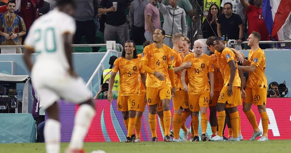 Hà Lan mạo hiểm mang đội hình ‘dị’ đến World Cup, HLV Koeman nói gì? - hình ảnh - new88jl.com Hà Lan mạo hiểm mang đội hình ‘dị’ đến World Cup, HLV Koeman nói gì? - hình ảnh - new88jl.com
