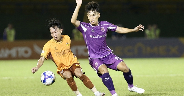 CLB Becamex TP.HCM chia tay V-League: Nỗi đau của người hâm mộ và cơ hội mới trên nền tảng NEW88 - hình ảnh - new88jl.com CLB Becamex TP.HCM chia tay V-League: Nỗi đau của người hâm mộ và cơ hội mới trên nền tảng NEW88 - hình ảnh - new88jl.com
