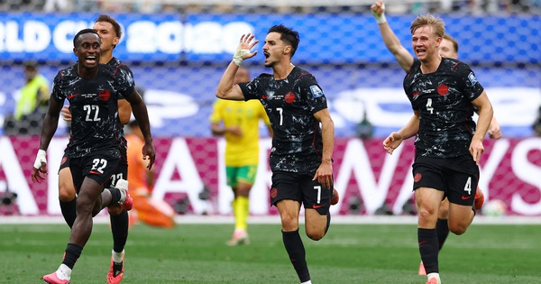 Nam Phi gục ngã ở phút bù giờ, Canada viết tiếp lịch sử World Cup 2026 - hình ảnh - new88jl.com Nam Phi gục ngã ở phút bù giờ, Canada viết tiếp lịch sử World Cup 2026 - hình ảnh - new88jl.com
