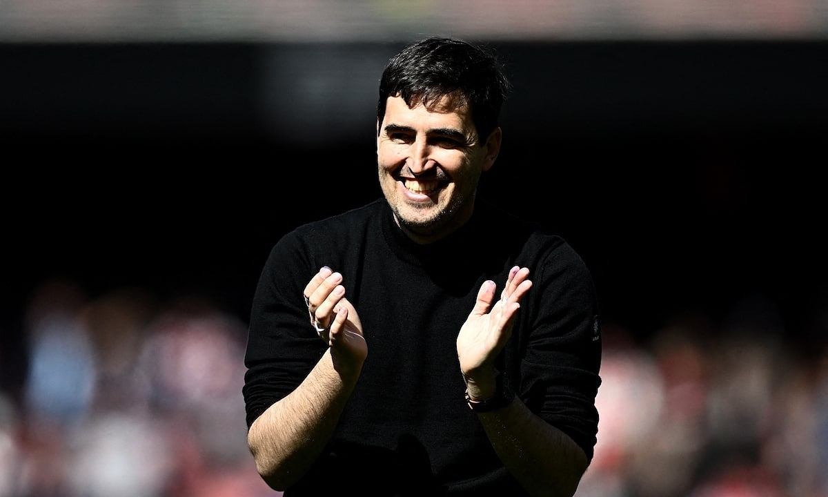 Liverpool bổ nhiệm HLV Iraola: Dấu ấn mới tại Anfield và cơ hội cho người hâm mộ NEW88 - hình ảnh - new88jl.com Liverpool bổ nhiệm HLV Iraola: Dấu ấn mới tại Anfield và cơ hội cho người hâm mộ NEW88 - hình ảnh - new88jl.com