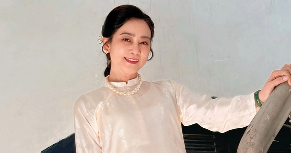 NSƯT Tuyết Thu lên chức Phó Chủ tịch Hội Sân khấu TP.HCM: Hành trình viên mãn bên chồng cựu công an - hình ảnh - new88jl.com