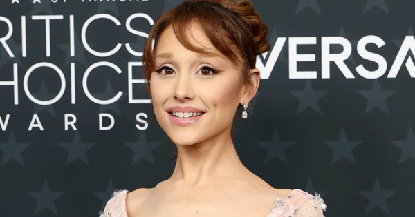 NEW88 hỗ trợ 24/7: Ariana Grande lập kỷ lục với hit mới thống trị Billboard - hình ảnh - new88jl.com NEW88 hỗ trợ 24/7: Ariana Grande lập kỷ lục với hit mới thống trị Billboard - hình ảnh - new88jl.com