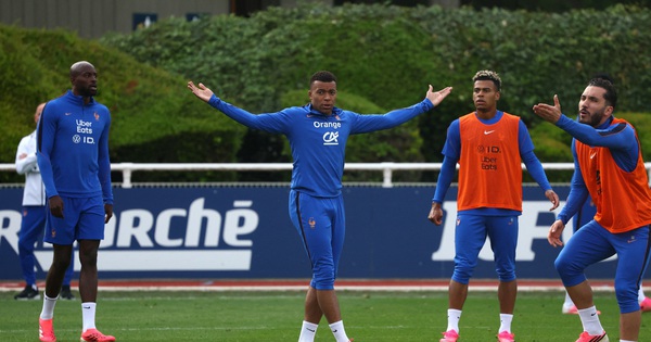 ‘Biến căng’ bao trùm đội tuyển Pháp, Mbappe bất mãn rời sân tập - hình ảnh - new88jl.com