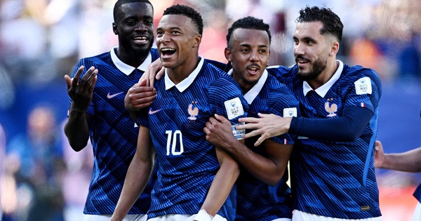 Mbappe giải quyết cuộc tranh luận nảy lửa ‘Messi – Ronaldo, ai giỏi hơn’ bằng câu trả lời gây sốc: góc nhìn mới cho người chơi Việt - hình ảnh - new88jl.com Mbappe giải quyết cuộc tranh luận nảy lửa ‘Messi – Ronaldo, ai giỏi hơn’ bằng câu trả lời gây sốc: góc nhìn mới cho người chơi Việt - hình ảnh - new88jl.com