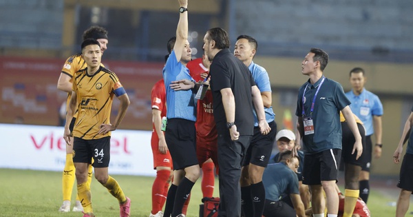 HLV Popov dọa rời V-League sau trận hòa với Công an TP.HCM: NEW88 bắn cá và làn sóng phản ứng trọng tài - hình ảnh - new88jl.com