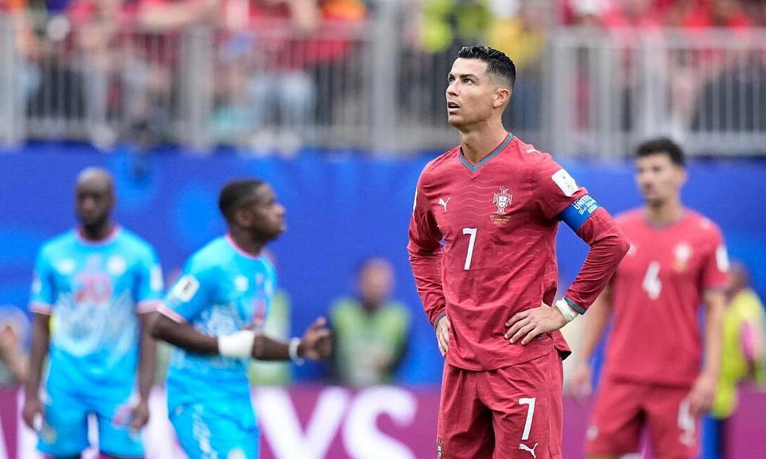 CĐV Congo hô tên Messi khi Ronaldo rời sân: Khoảnh khắc gây sốt World Cup 2026 - hình ảnh - new88jl.com CĐV Congo hô tên Messi khi Ronaldo rời sân: Khoảnh khắc gây sốt World Cup 2026 - hình ảnh - new88jl.com