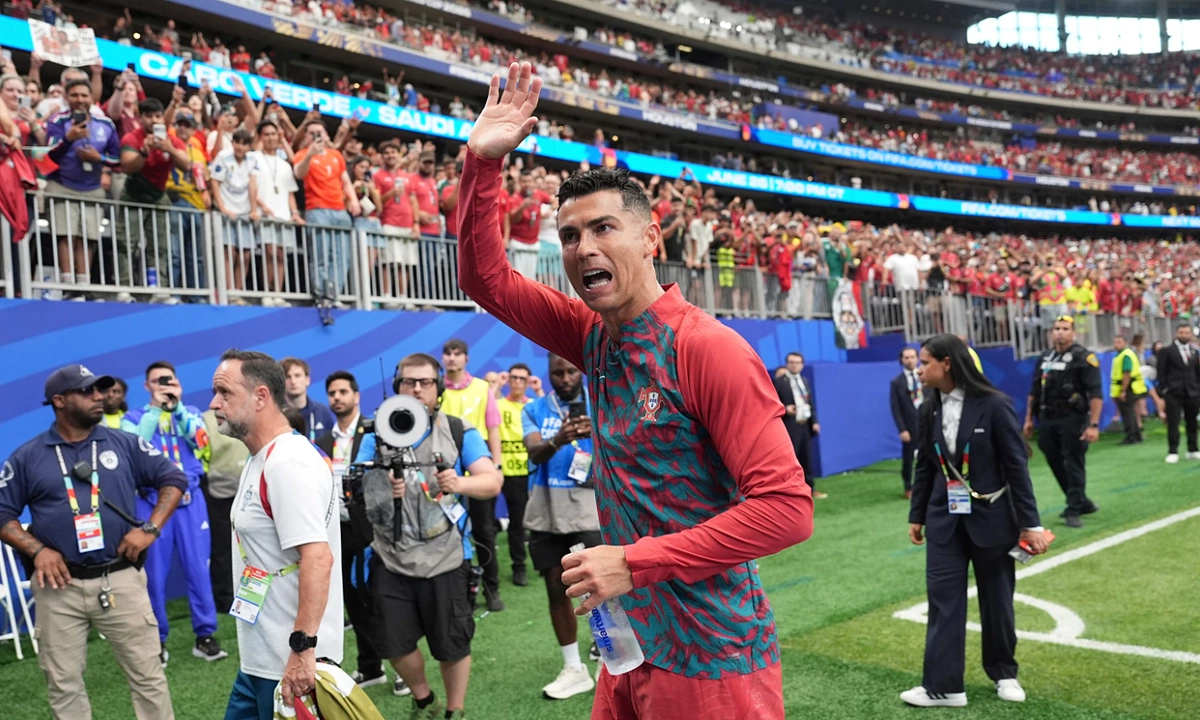 Ronaldo Mong Đợi Cuộc Đối Đầu Messi Ở Chung Kết World Cup 2026 - hình ảnh - new88jl.com
