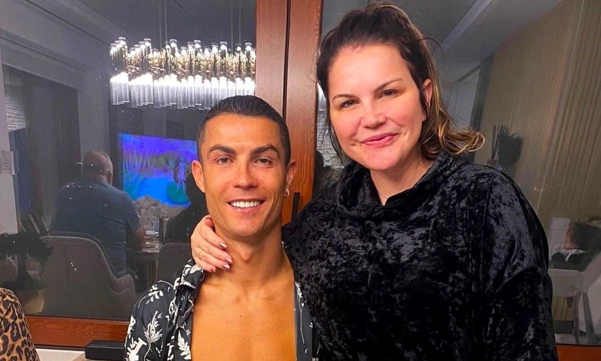Chị gái Ronaldo chỉ trích đội tuyển Bồ Đào Nha sau trận hòa tại World Cup 2026 - hình ảnh - new88jl.com Chị gái Ronaldo chỉ trích đội tuyển Bồ Đào Nha sau trận hòa tại World Cup 2026 - hình ảnh - new88jl.com