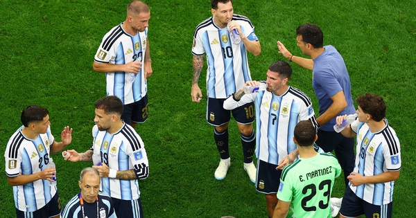 Messi răm rắp tuân lệnh, không bao giờ ‘cãi’ HLV Scaloni nửa lời, đủ tuyệt kỹ đấu… World Cup 2030 - hình ảnh - new88jl.com Messi răm rắp tuân lệnh, không bao giờ ‘cãi’ HLV Scaloni nửa lời, đủ tuyệt kỹ đấu… World Cup 2030 - hình ảnh - new88jl.com