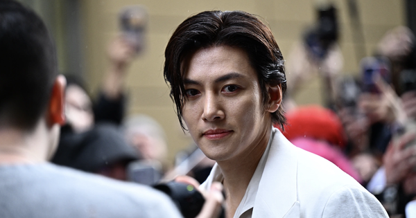 Ji Chang Wook dính bê bối nợ thuế: Cú sốc cho fan và làn sóng quan tâm từ cộng đồng giải trí - hình ảnh - new88jl.com Ji Chang Wook dính bê bối nợ thuế: Cú sốc cho fan và làn sóng quan tâm từ cộng đồng giải trí - hình ảnh - new88jl.com