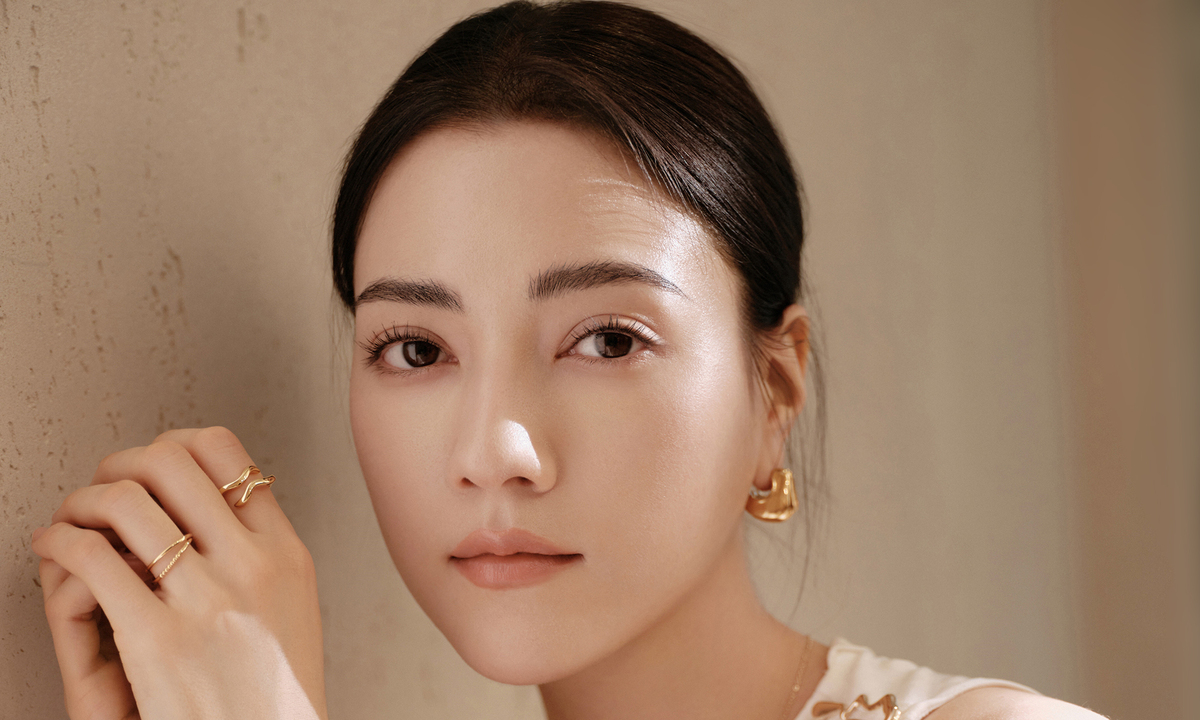 Sắc vóc mỹ nhân Nga hẹn hò thiếu gia Hong Kong: Câu chuyện thu hút giới trẻ Việt - hình ảnh - new88jl.com
