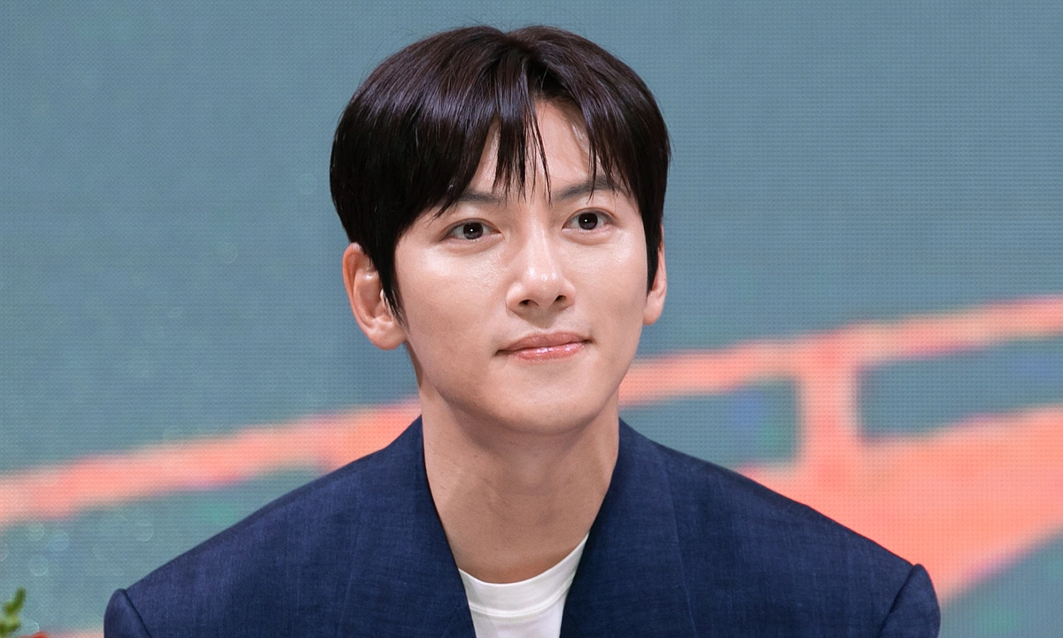 Ji Chang Wook: ‘Tôi nhận năng lượng tích cực khi đến Việt Nam’ - hình ảnh - new88jl.com Ji Chang Wook: ‘Tôi nhận năng lượng tích cực khi đến Việt Nam’ - hình ảnh - new88jl.com