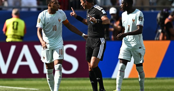 Mbappe đá hỏng phạt đền rồi yêu cầu trọng tài giải thích, Haaland lên tiếng: góc nhìn mới cho người chơi Việt - hình ảnh - new88jl.com
